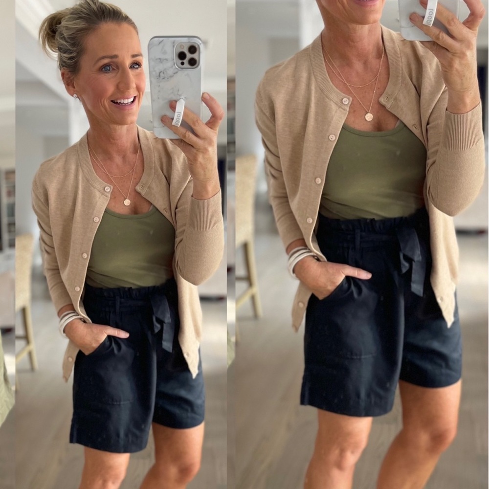 The Drop brand belted paper bag waisted shorts size s